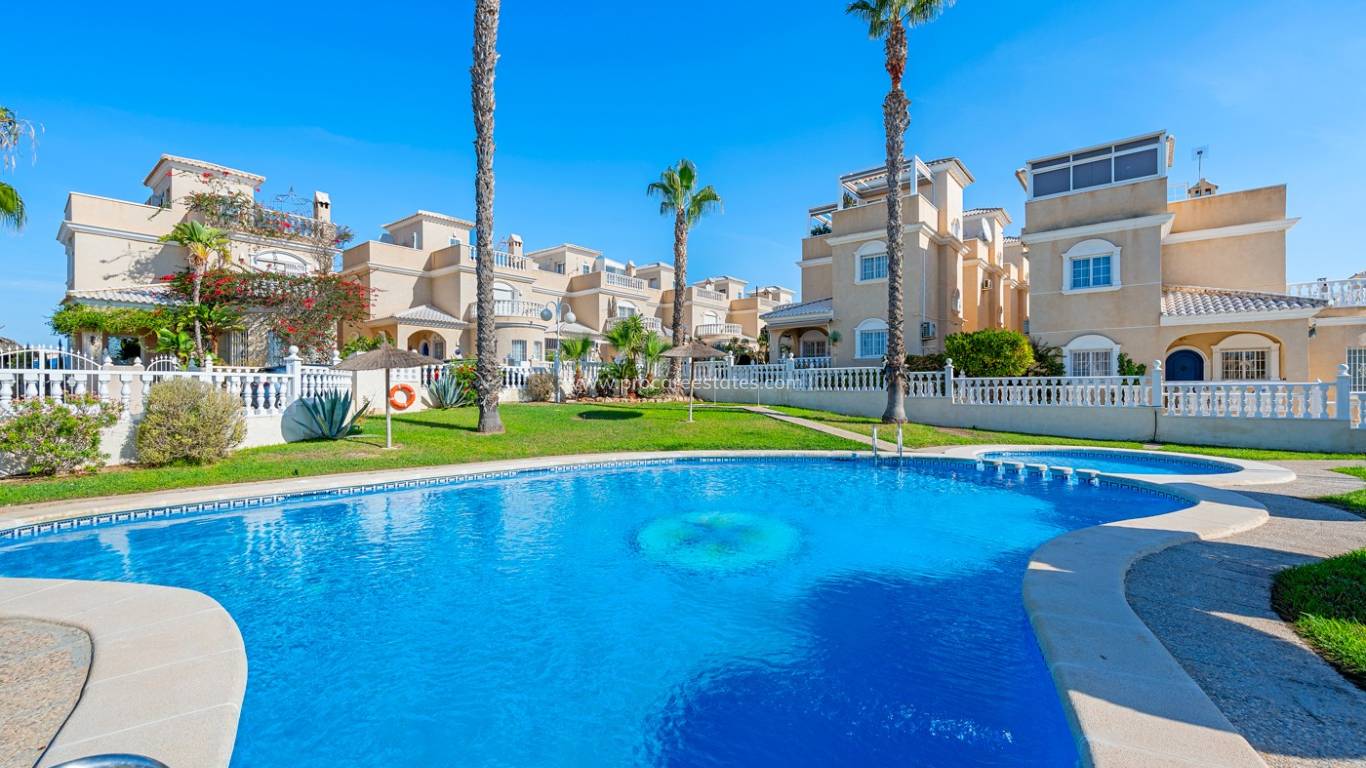 Resale - Villa - Orihuela - Los Altos