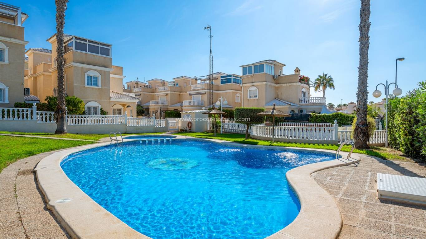 Resale - Villa - Orihuela - Los Altos