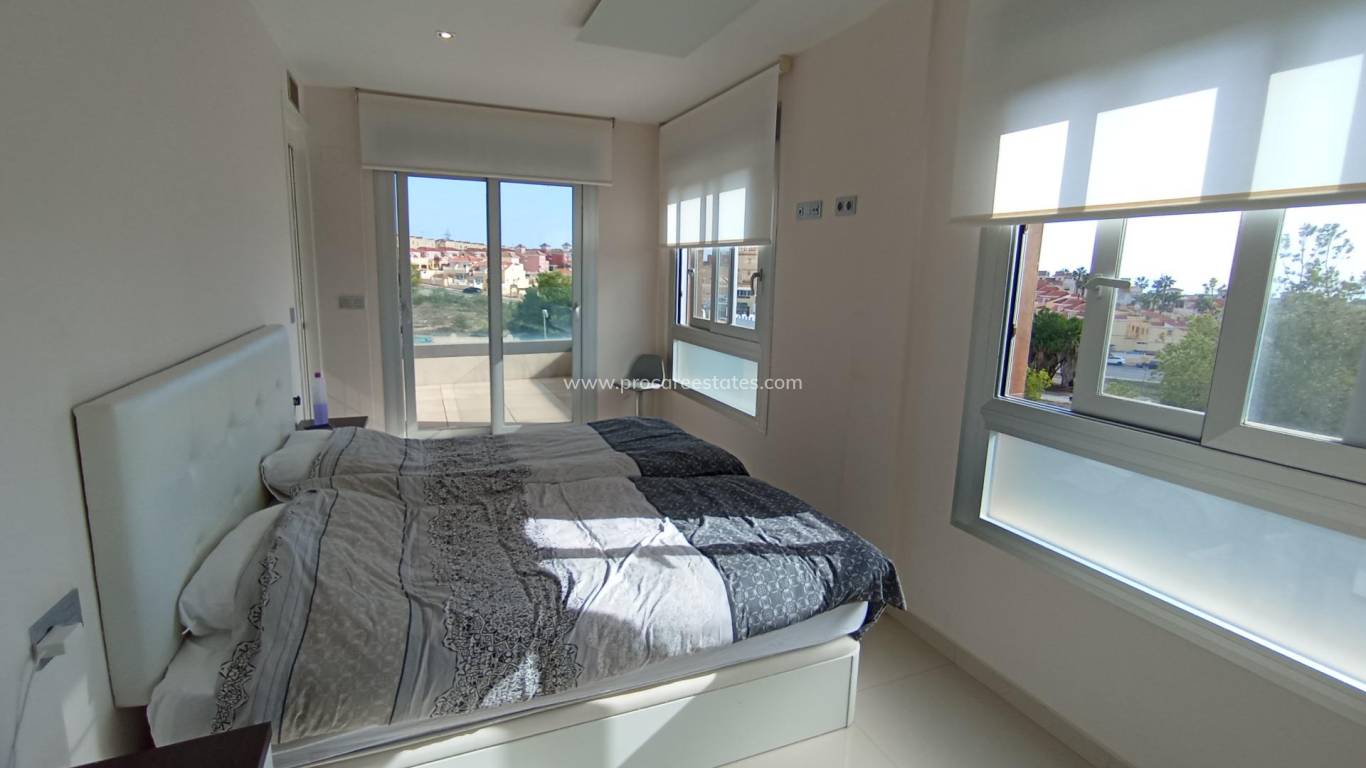 Resale - Villa - Orihuela - Orihuela Ciudad