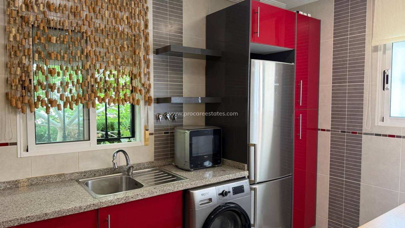 Resale - Villa - Orihuela - Urbanización Perla del Mar