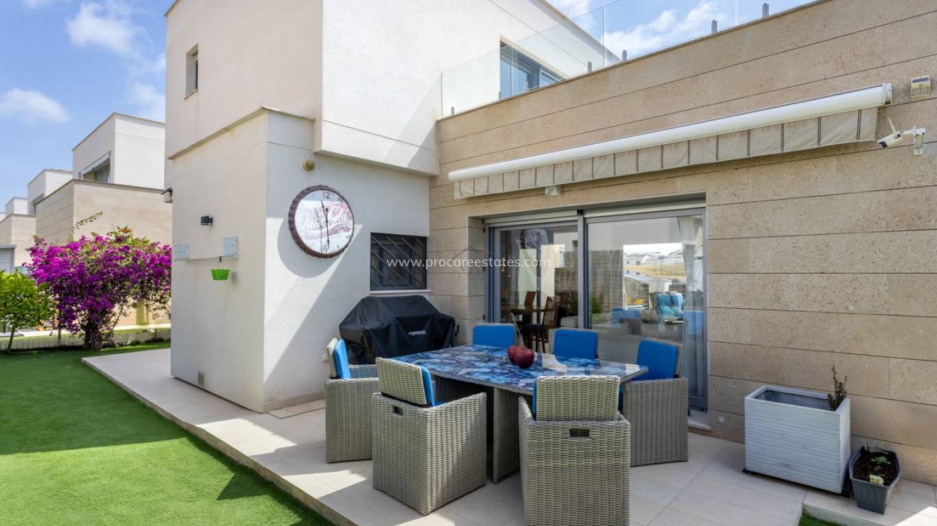 Resale - Villa - Orihuela - Vistabella Golf