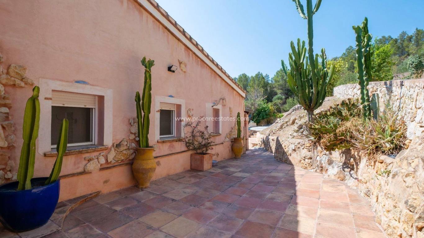 Resale - Villa - Polop - Xirles