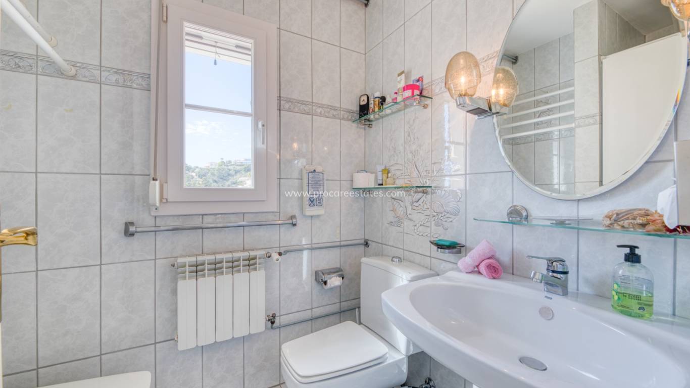 Resale - Villa - Port d'Andratx - Andratx