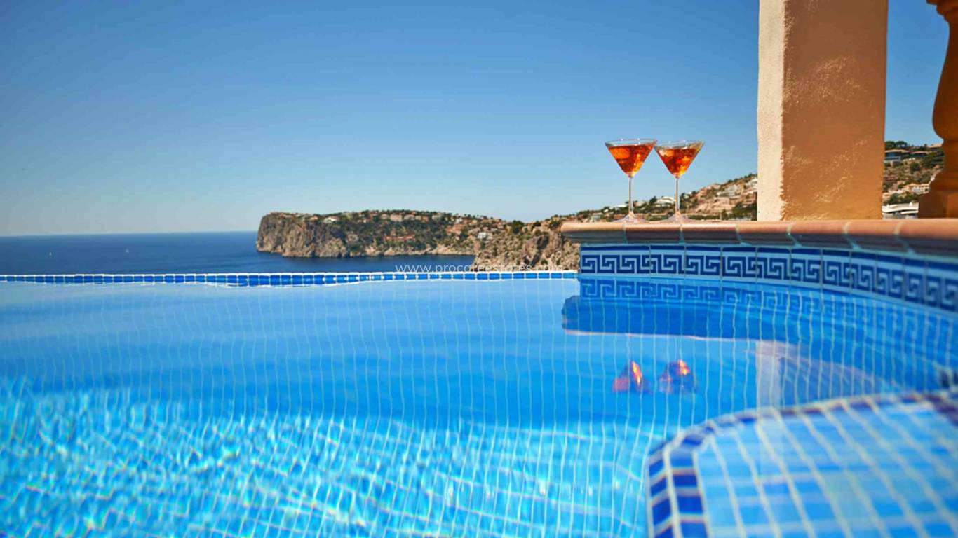 Resale - Villa - Port d'Andratx - Andratx