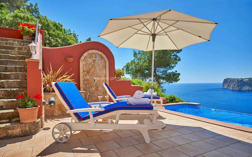 Resale - Villa - Port d'Andratx - Andratx