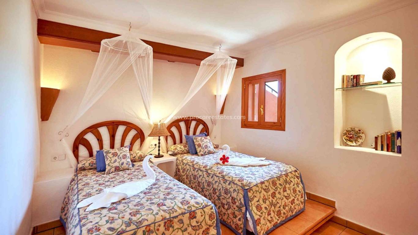 Resale - Villa - Port d'Andratx - Andratx