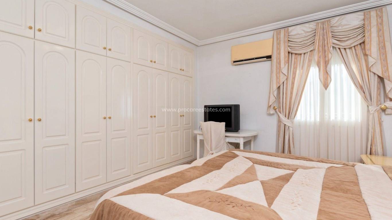 Resale - Villa - Rojales - Centro de la Ciudad Quesada