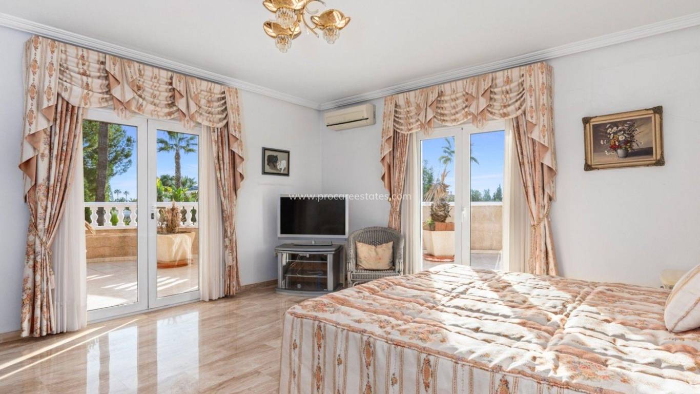 Resale - Villa - Rojales - Centro de la Ciudad Quesada