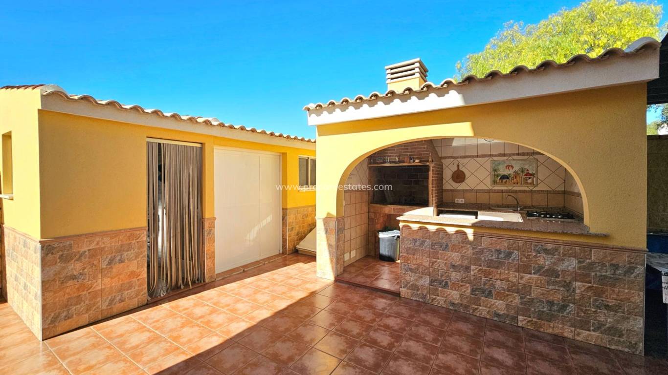 Resale - Villa - San Fulgencio - San fulgencio pueblo