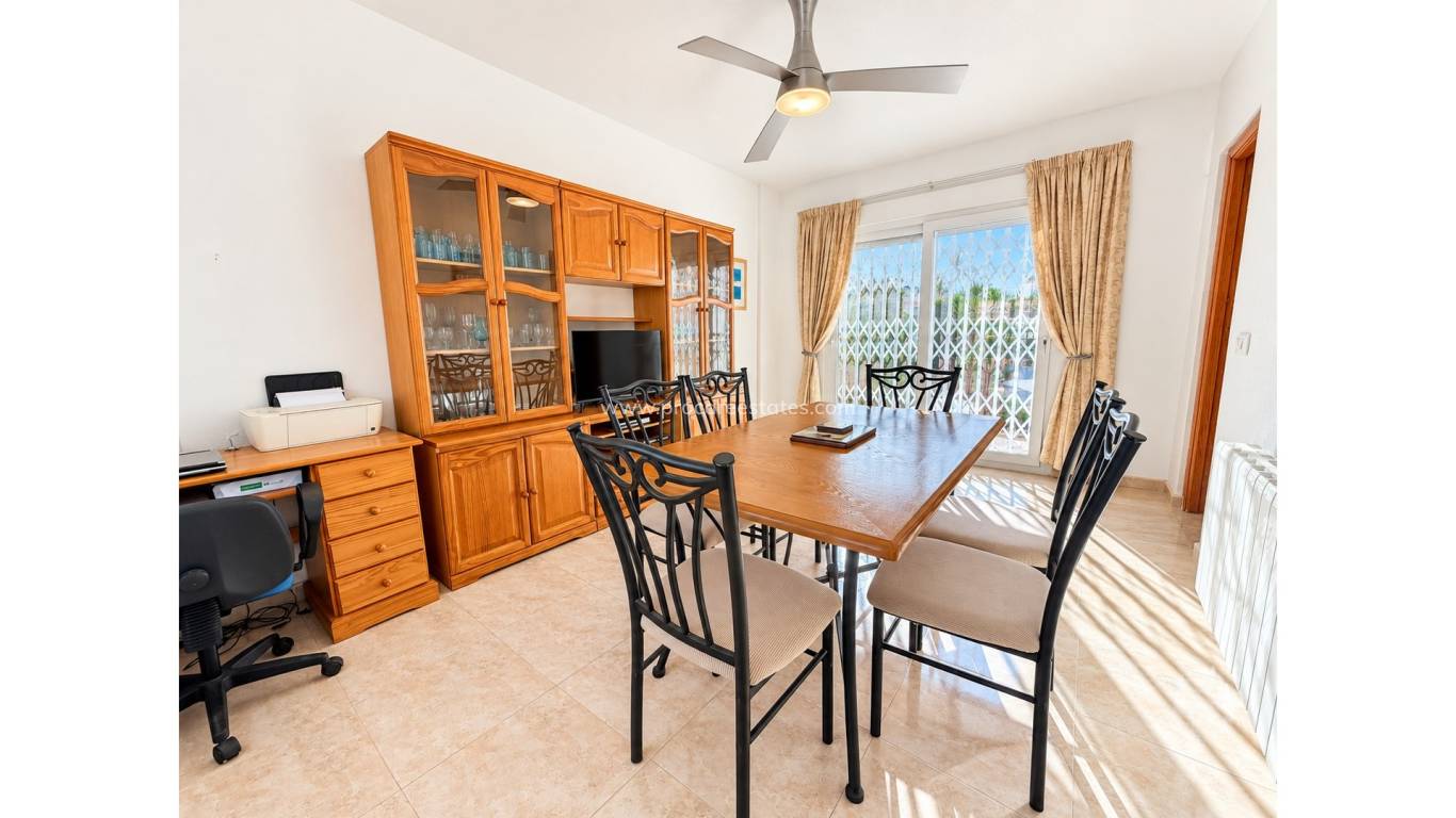 Resale - Villa - San Fulgencio - urb.la marina
