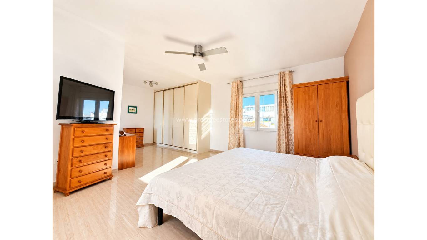 Resale - Villa - San Fulgencio - urb.la marina
