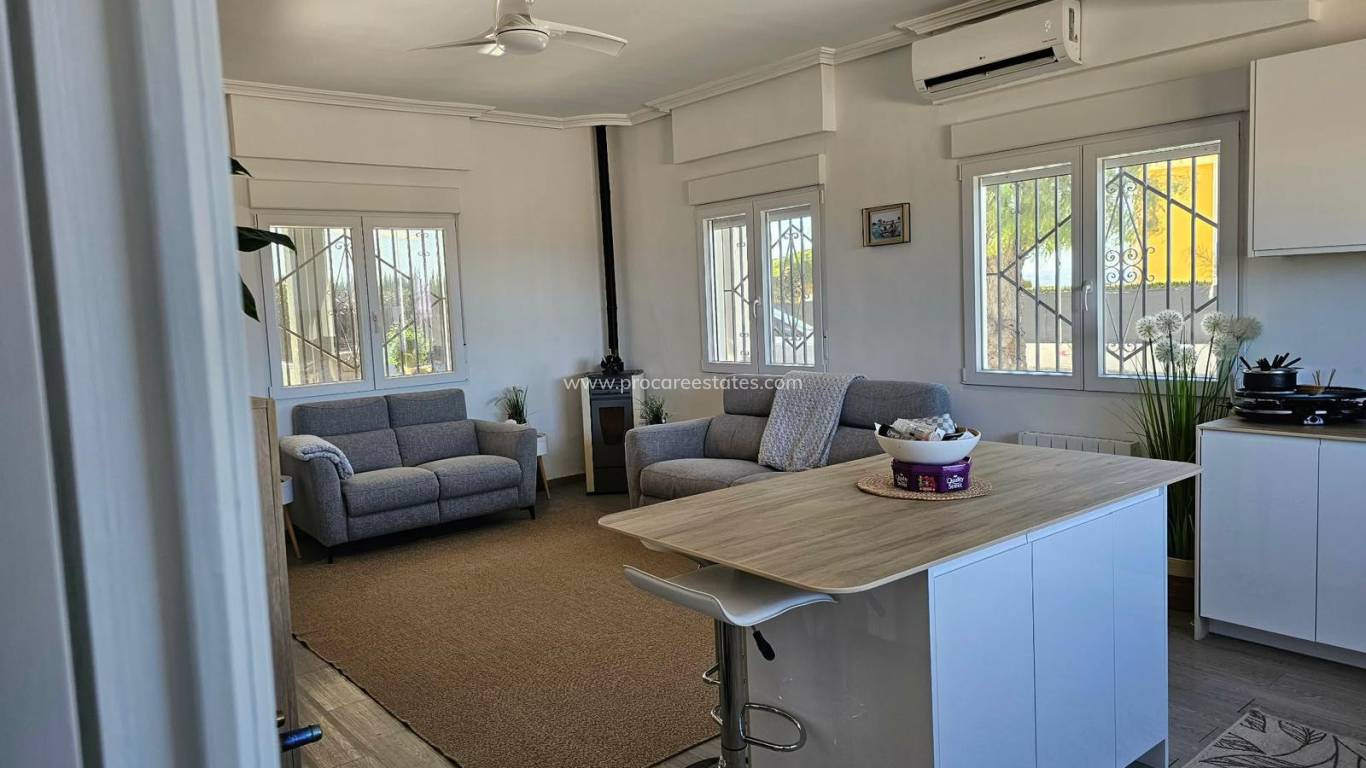 Resale - Villa - San Fulgencio