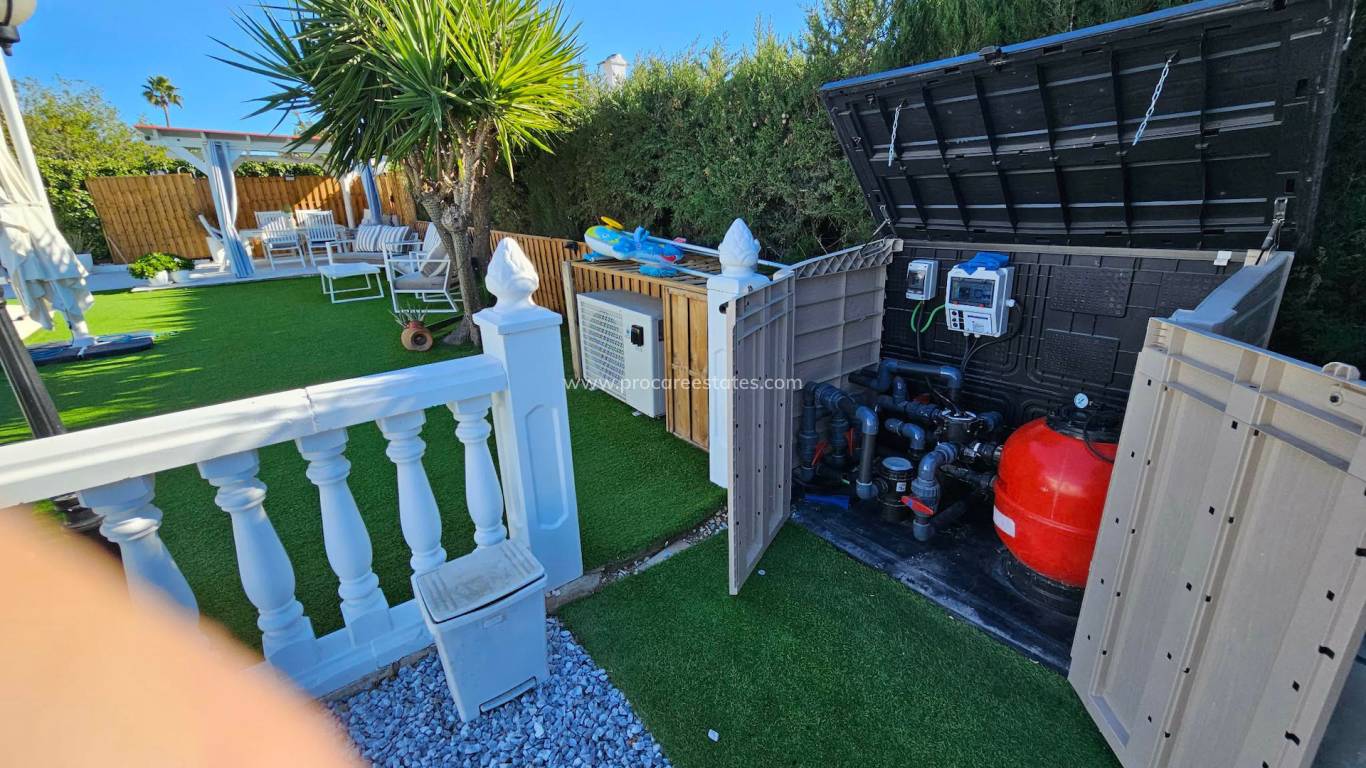 Resale - Villa - San Fulgencio