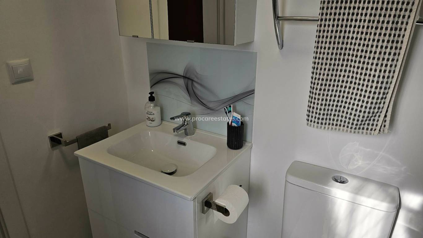 Resale - Villa - San Fulgencio