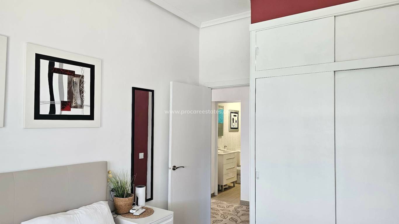 Resale - Villa - San Fulgencio