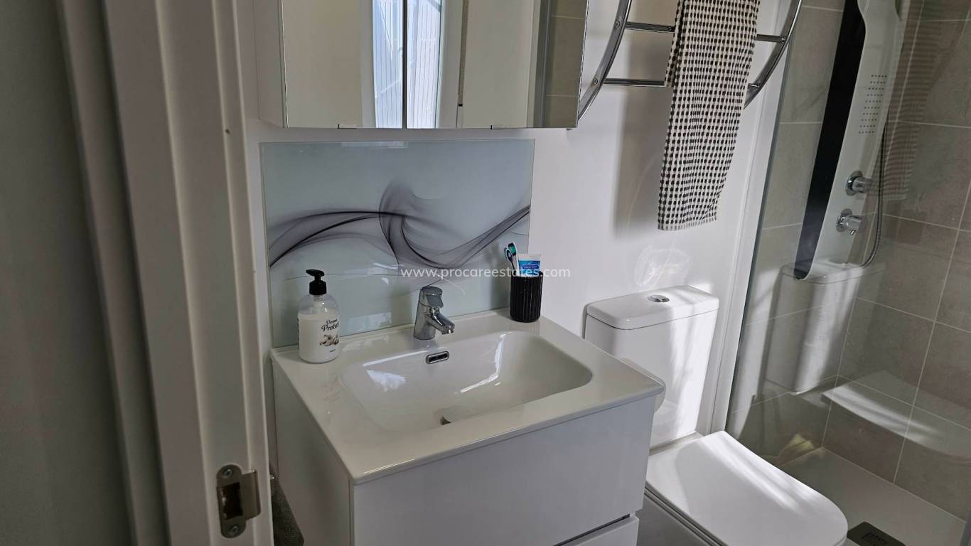 Resale - Villa - San Fulgencio