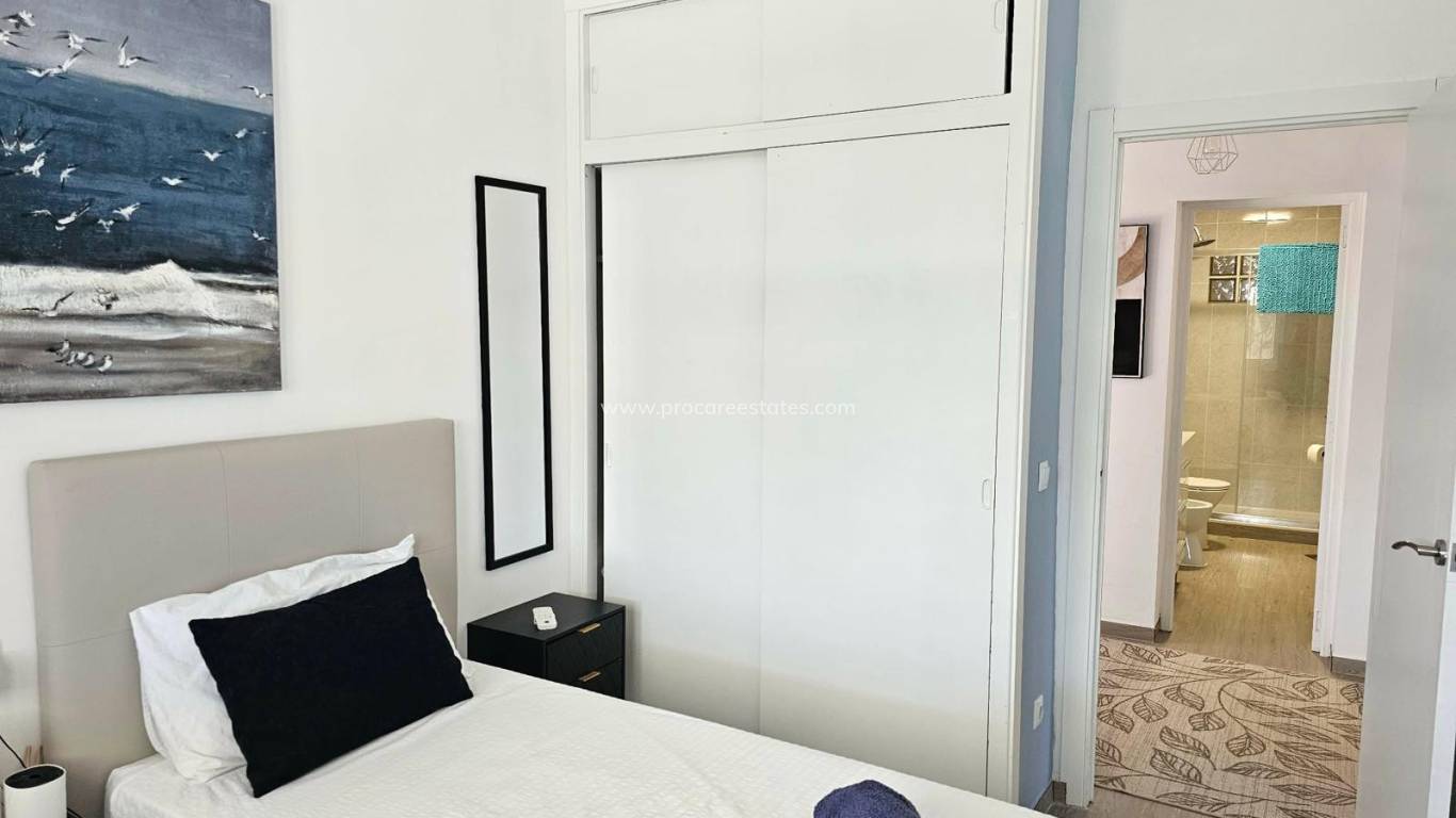 Resale - Villa - San Fulgencio