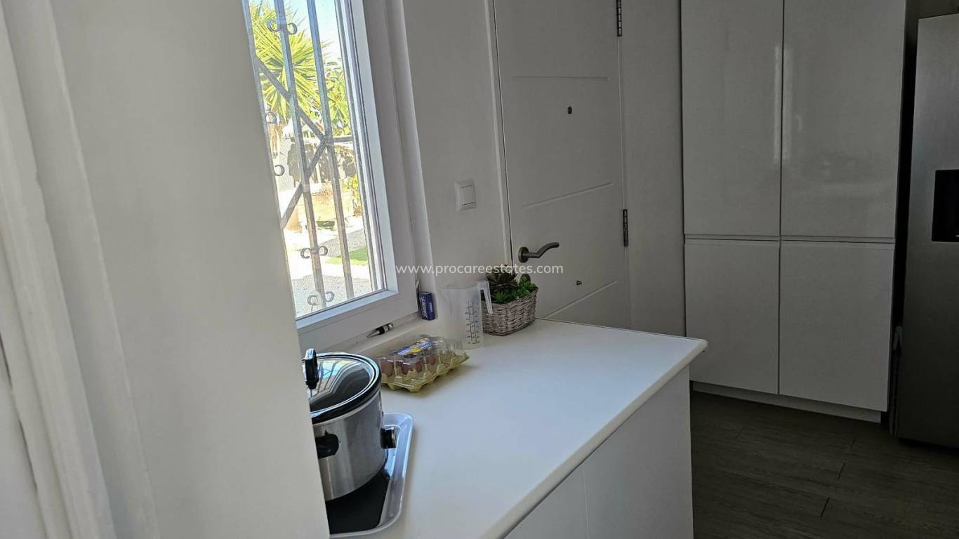 Resale - Villa - San Fulgencio