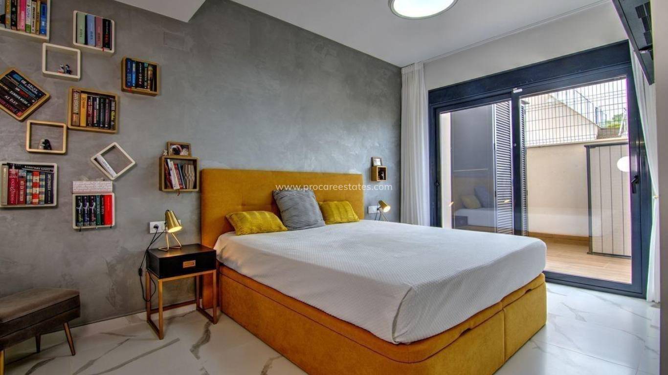 Resale - Villa - San Miguel de Salinas - Cerro del Sol