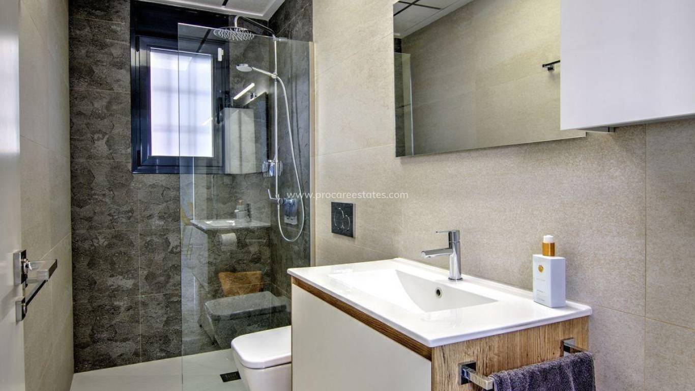 Resale - Villa - San Miguel de Salinas - Cerro del Sol