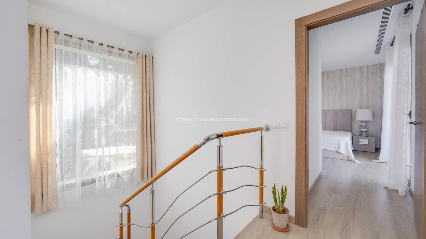 Resale - Villa - San Miguel de Salinas - Pueblo 9