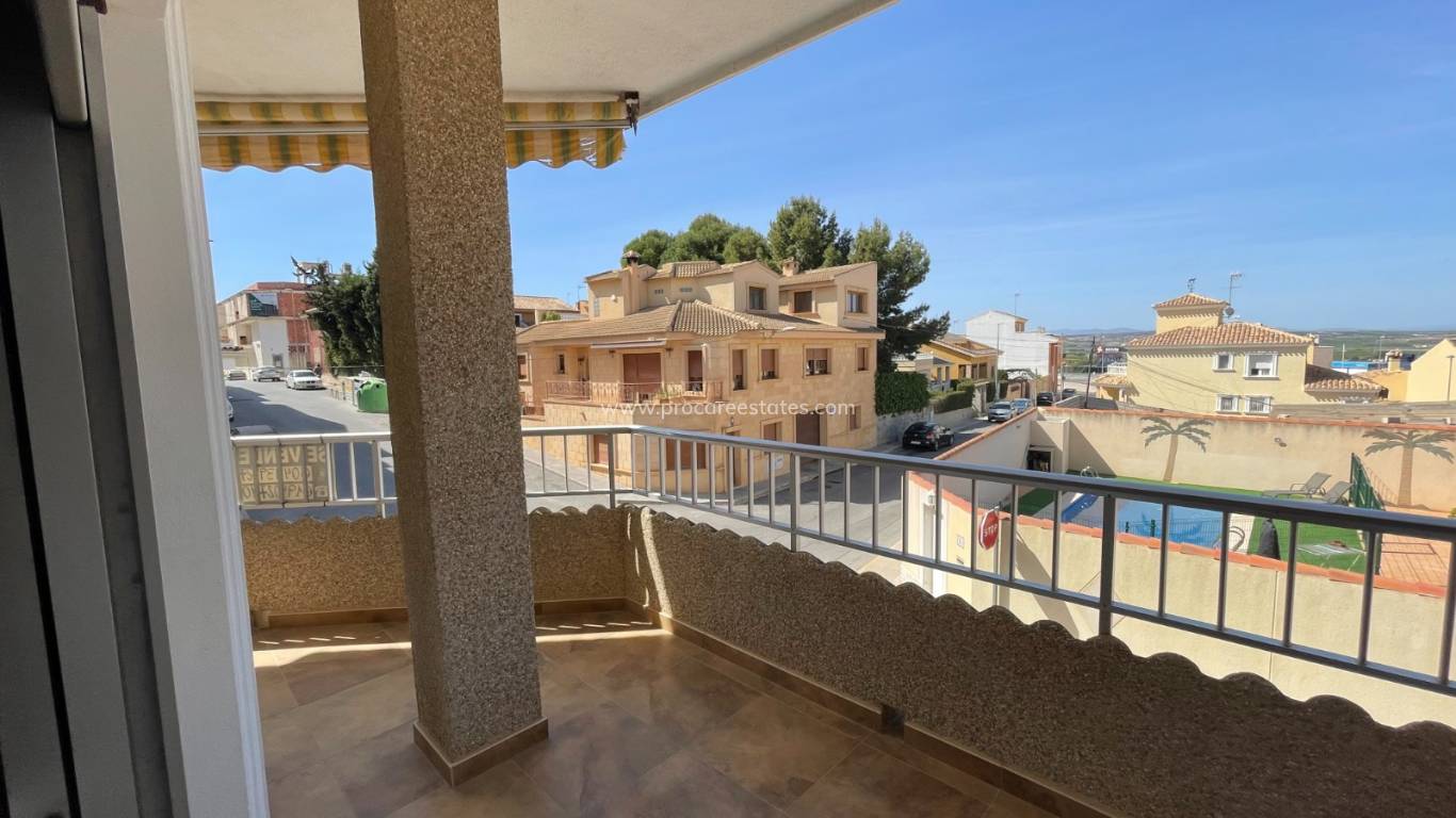 Resale - Villa - San Miguel de Salinas - Pueblo