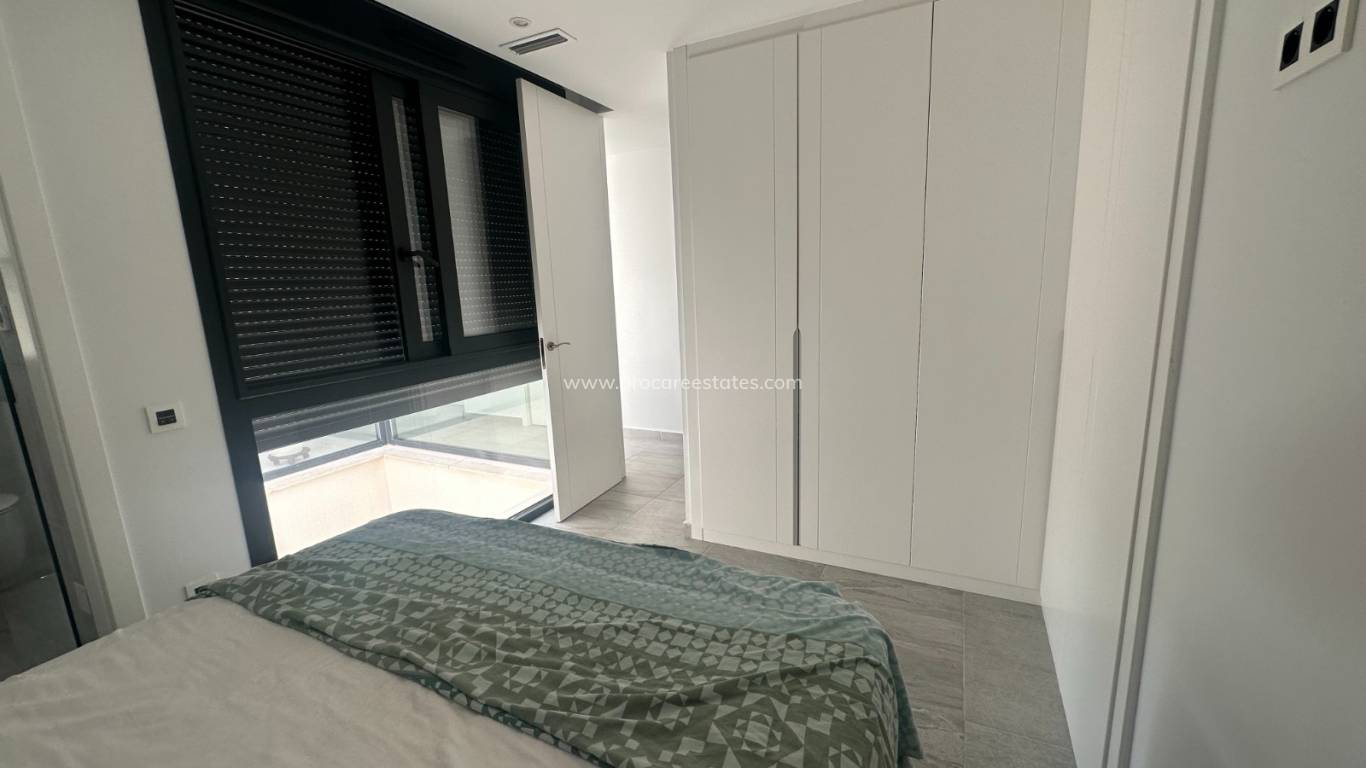 Resale - Villa - San Miguel de Salinas