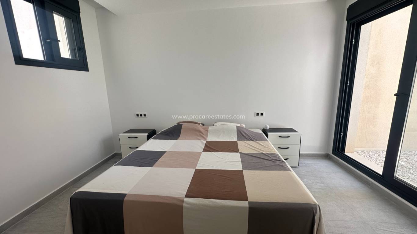 Resale - Villa - San Miguel de Salinas