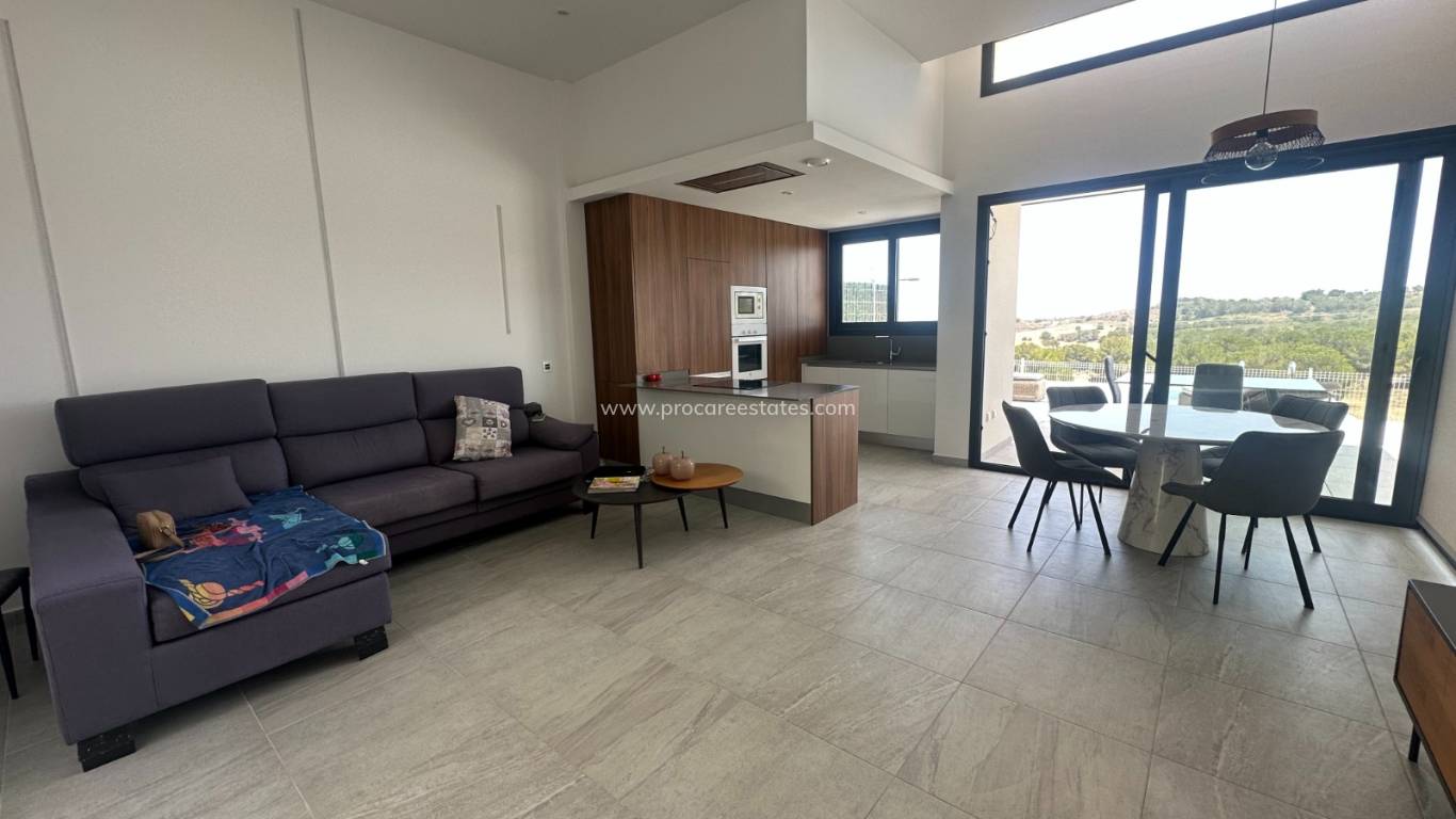 Resale - Villa - San Miguel de Salinas