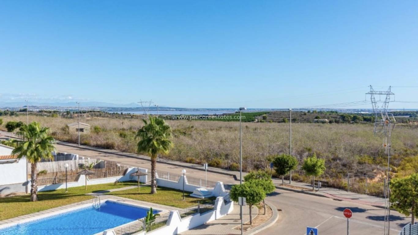 Resale - Villa - San Miguel de Salinas