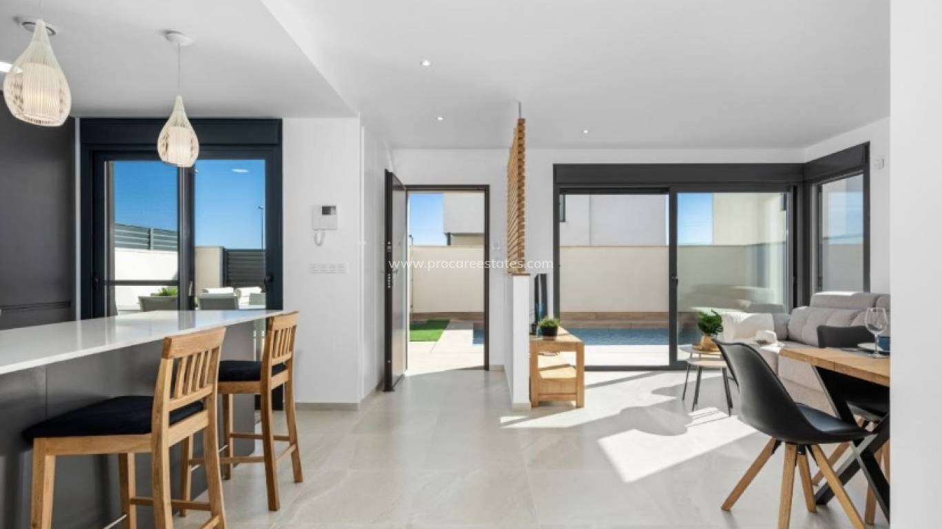 Resale - Villa - San Miguel de Salinas