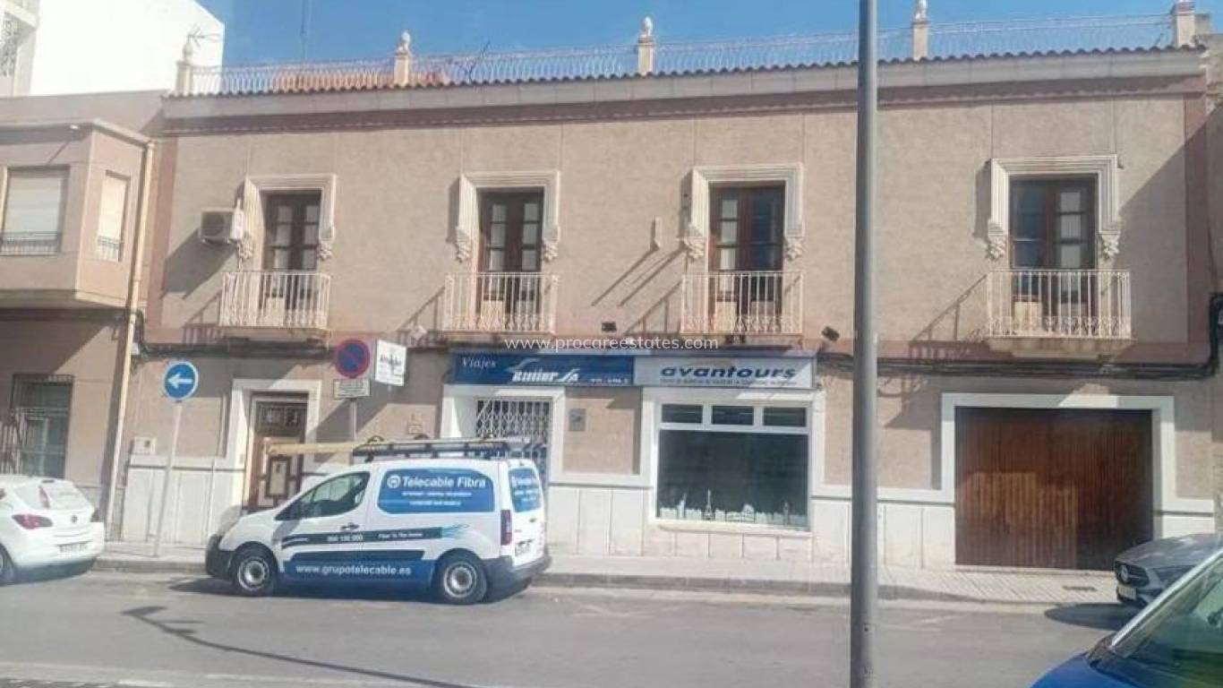 Resale - Villa - Santa Pola - Playa Levante