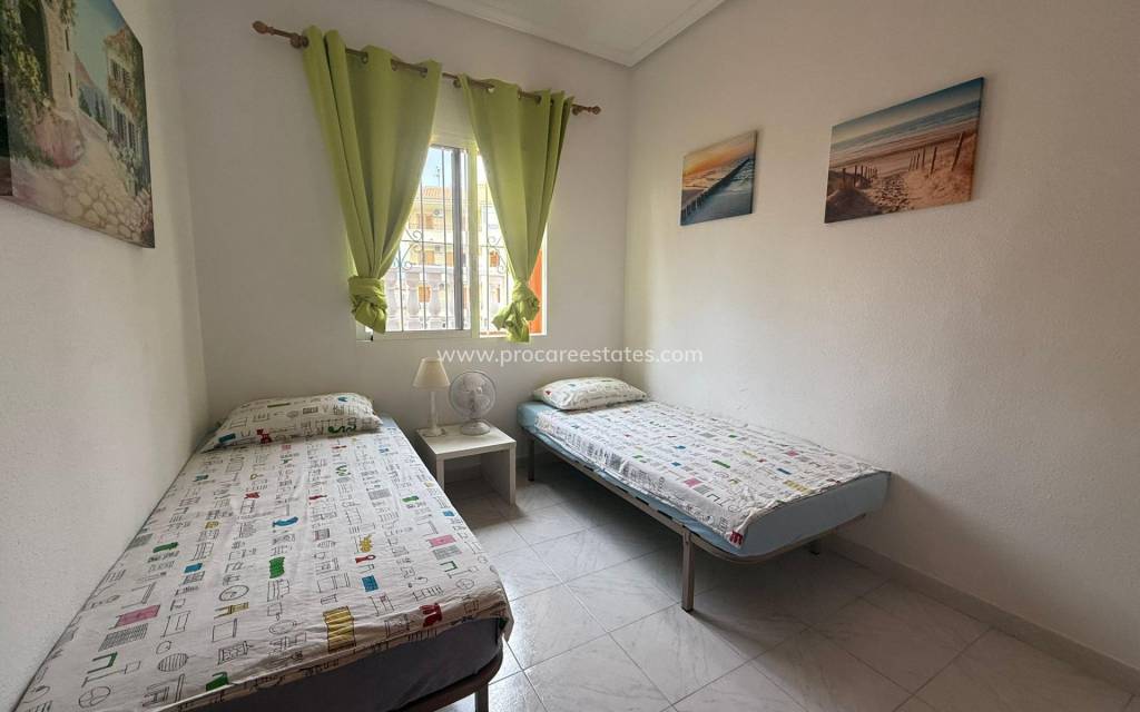 Resale - Villa - Torrevieja - Acequion