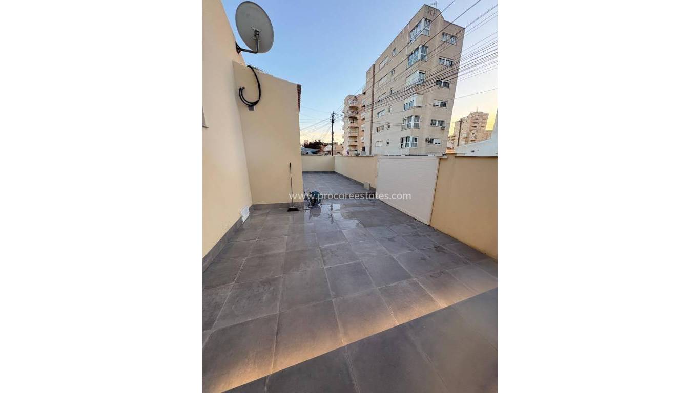 Resale - Villa - Torrevieja - Acequion