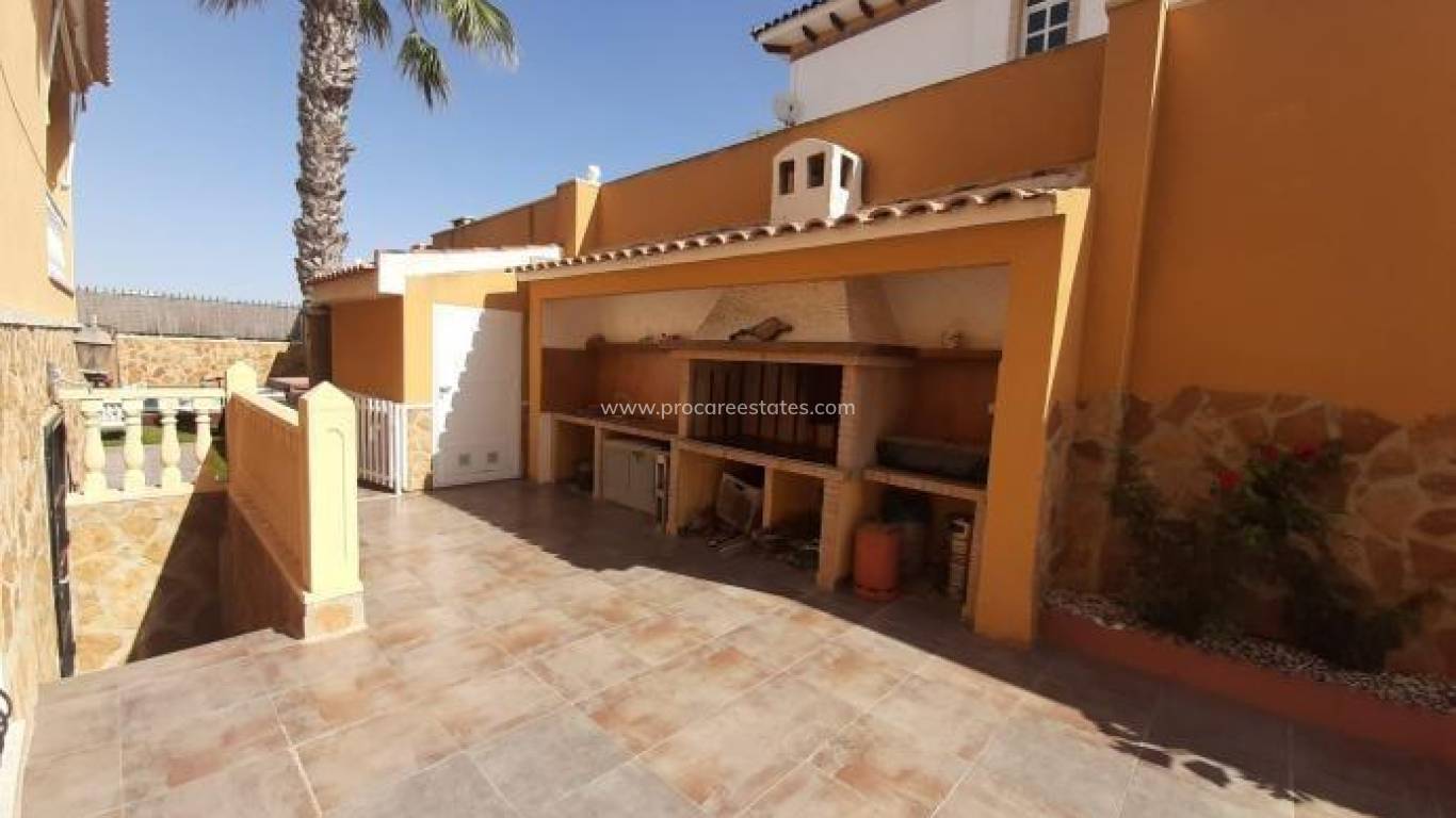 Resale - Villa - Torrevieja - Aguas Nuevas