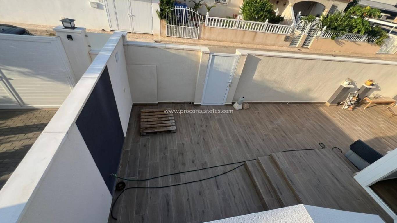 Resale - Villa - Torrevieja - Aguas Nuevas