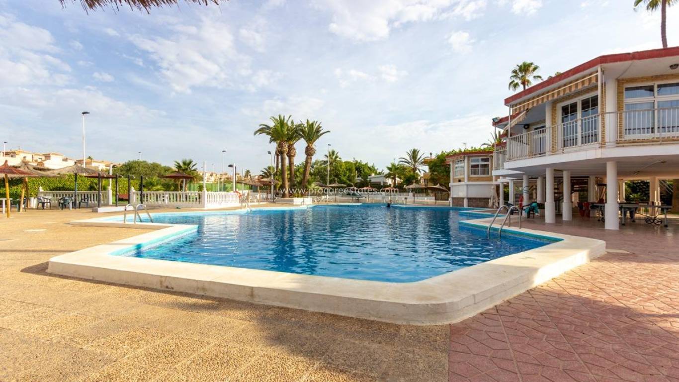 Resale - Villa - Torrevieja - Cabo Cervera