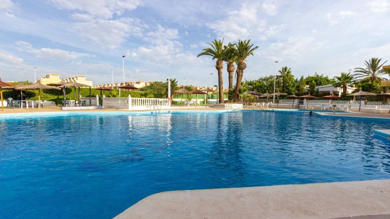 Resale - Villa - Torrevieja - Cabo Cervera