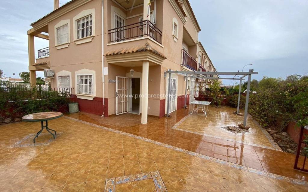 Resale - Villa - Torrevieja - Cabo Cervera