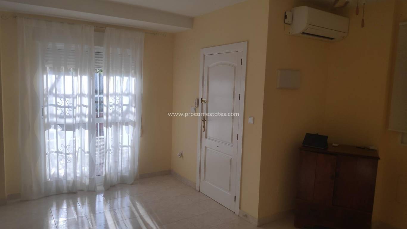 Resale - Villa - Torrevieja - Cabo Cervera