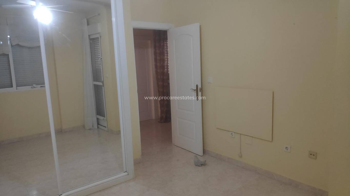 Resale - Villa - Torrevieja - Cabo Cervera