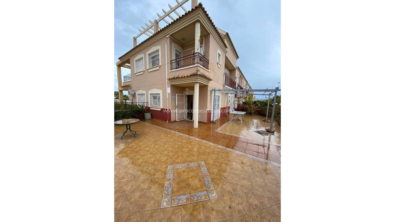 Resale - Villa - Torrevieja - Cabo Cervera