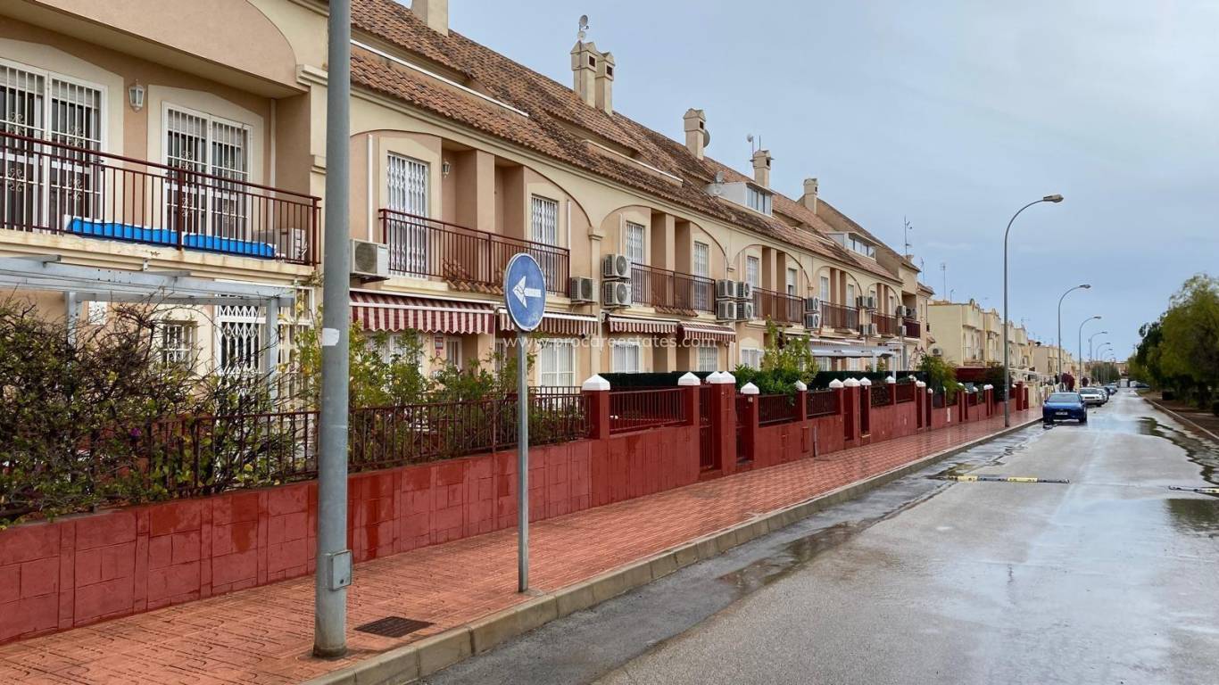 Resale - Villa - Torrevieja - Cabo Cervera