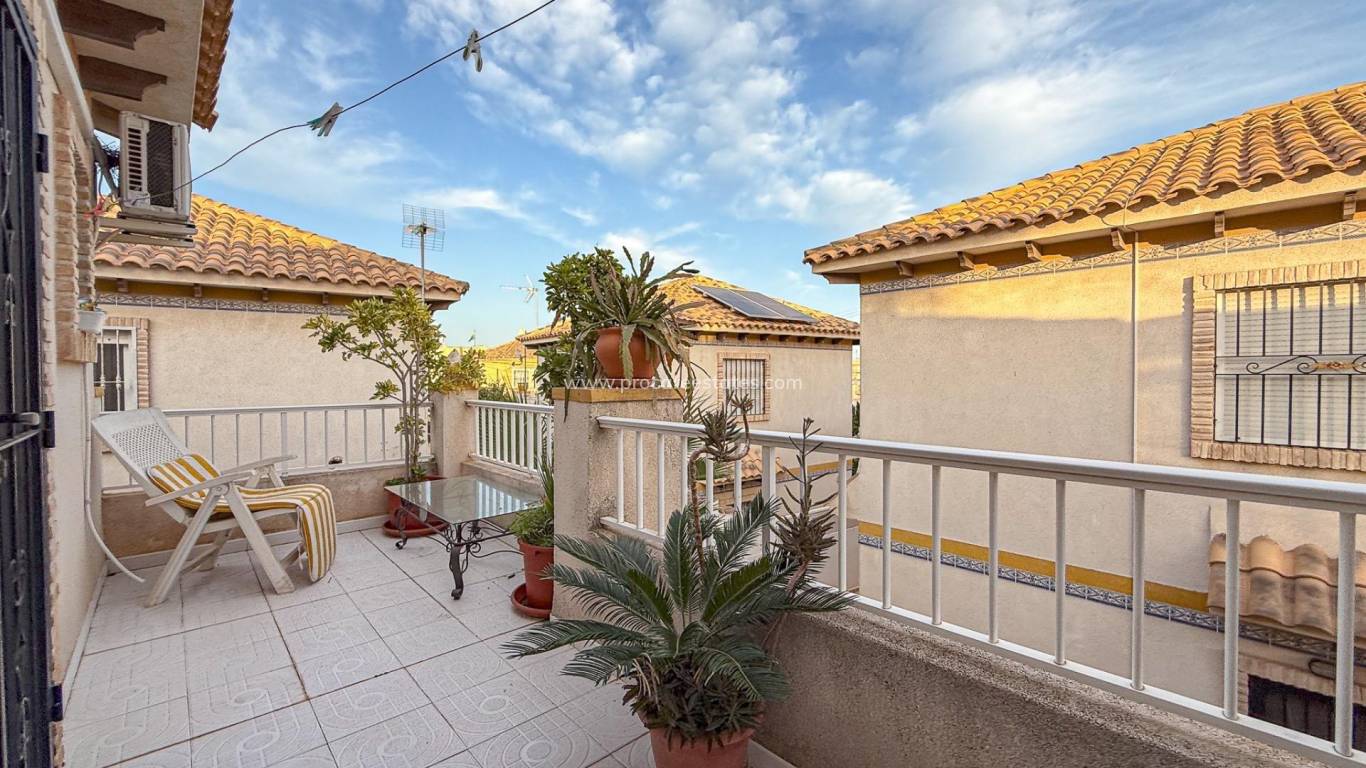 Resale - Villa - Torrevieja - Cabo Cervera