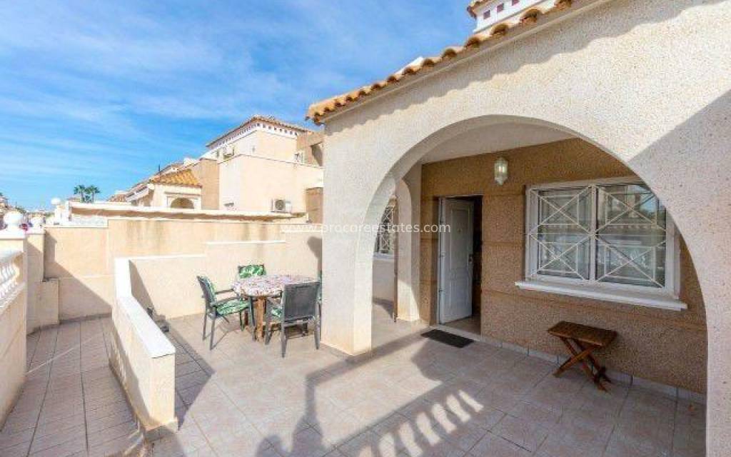 Resale - Villa - Torrevieja - Cabo Cervera