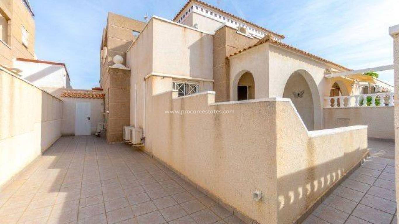 Resale - Villa - Torrevieja - Cabo Cervera