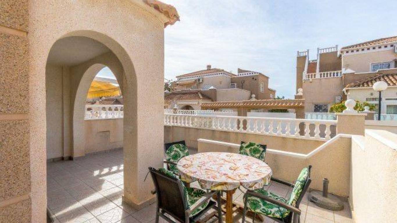 Resale - Villa - Torrevieja - Cabo Cervera