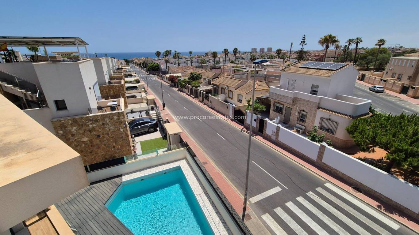 Resale - Villa - Torrevieja - Cabo Cervera