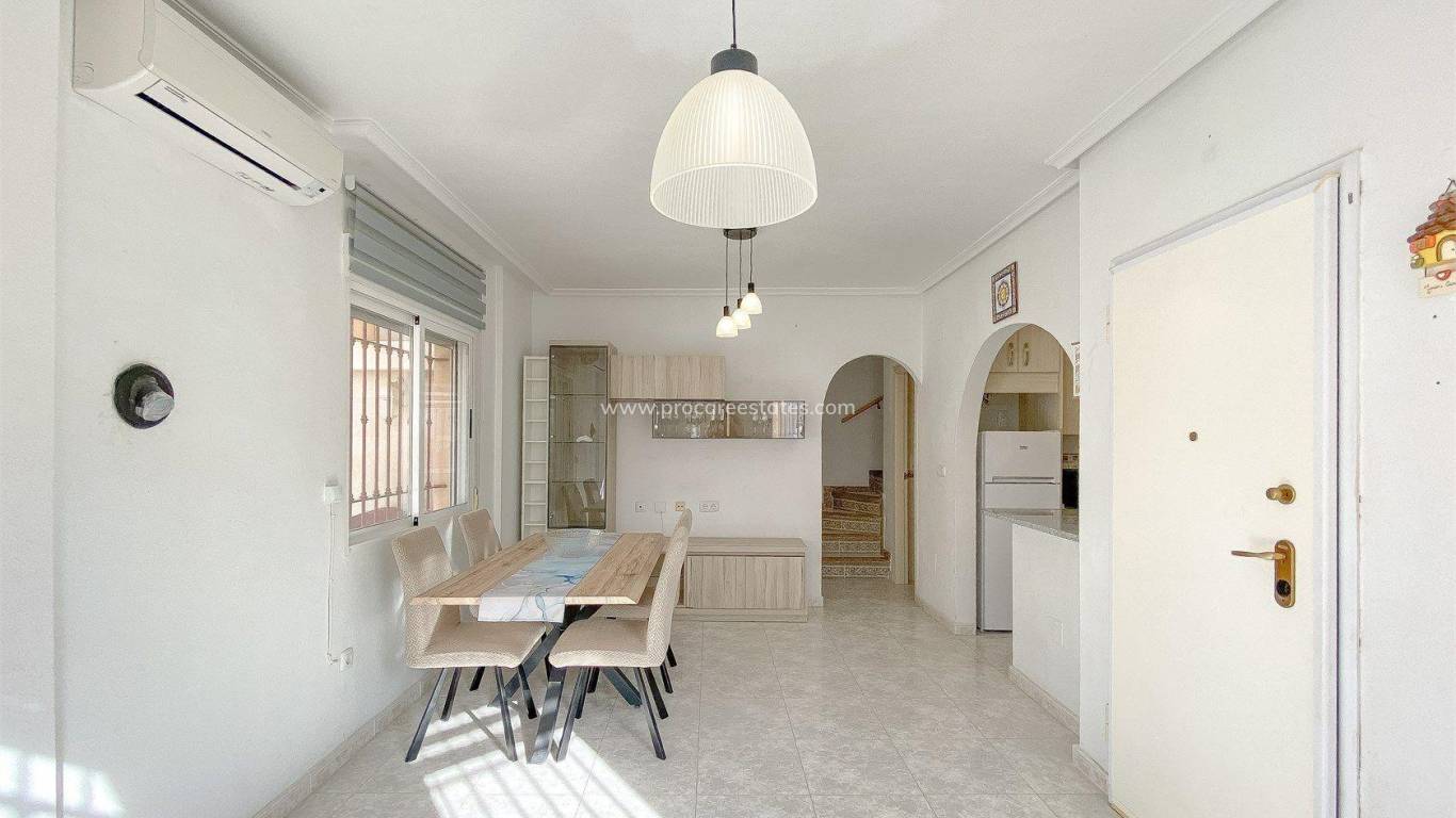 Resale - Villa - Torrevieja - Cañada del Molino