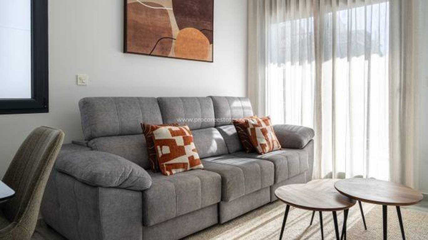 Resale - Villa - Torrevieja - El Chaparral